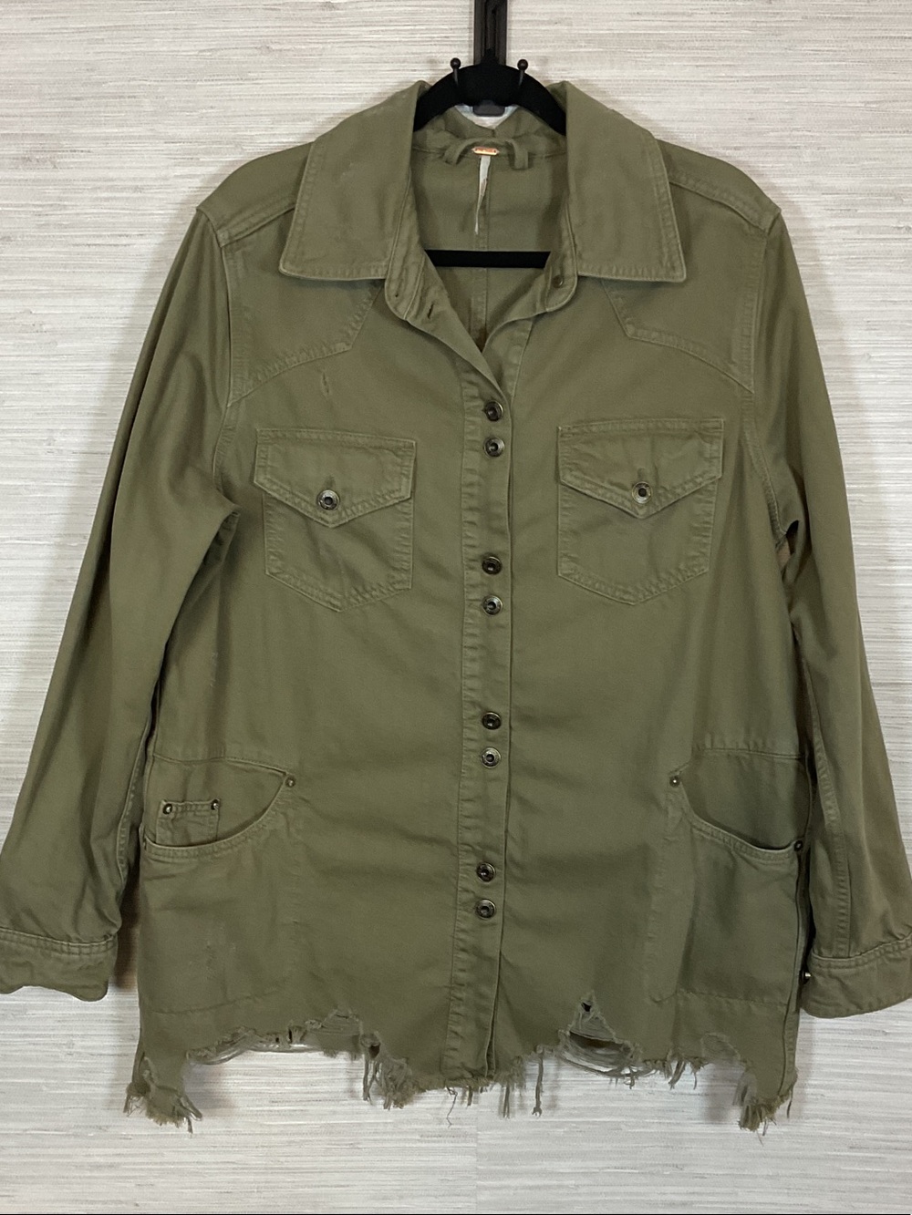 Free People Moonchild Army Green Olive Distressed Utility Shirt Jacket Med